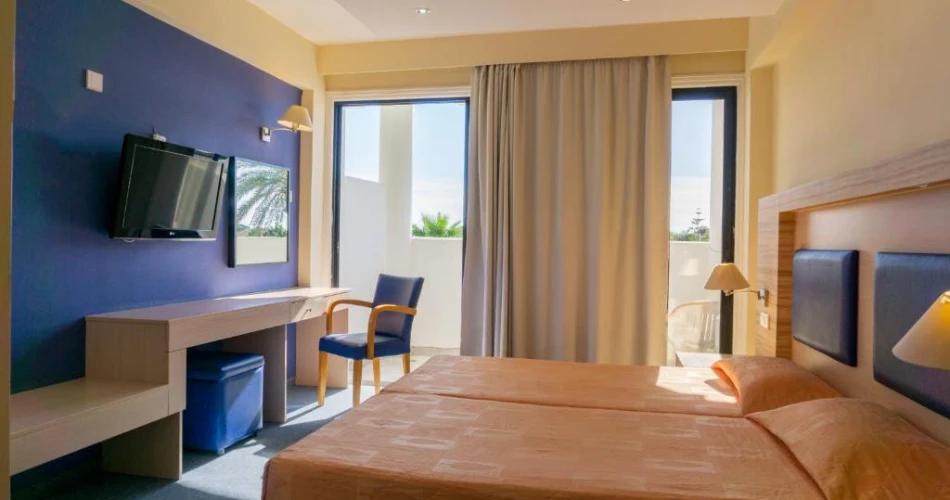Mariandy Hotel Larnaca – Affordable Beachside Escape in Cyprus